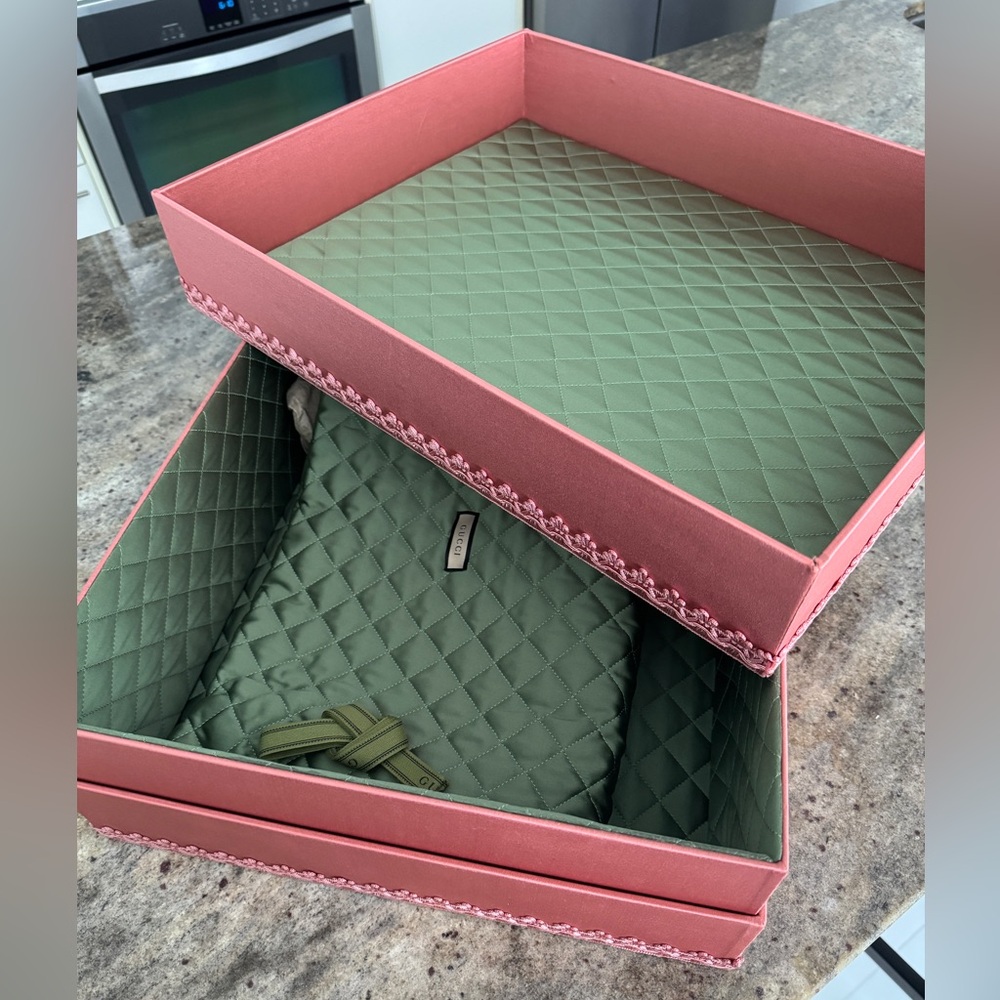 Gucci Diana Python and Ostrich Limited Edition Exotic Tote with exclusive Box - Picture 14 of 16
